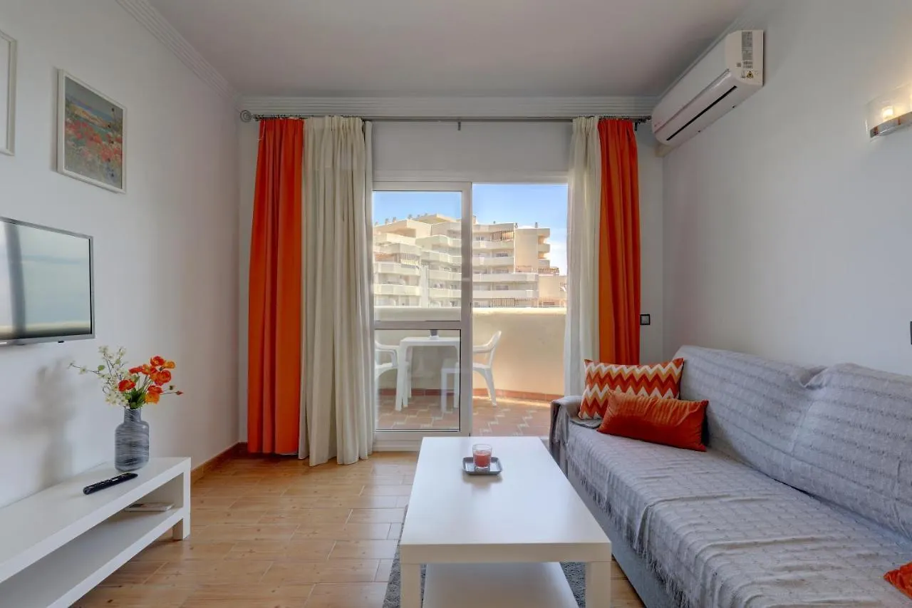 074 - Fabulous Sea View Apartment In Benal Beach Complex Benalmádena