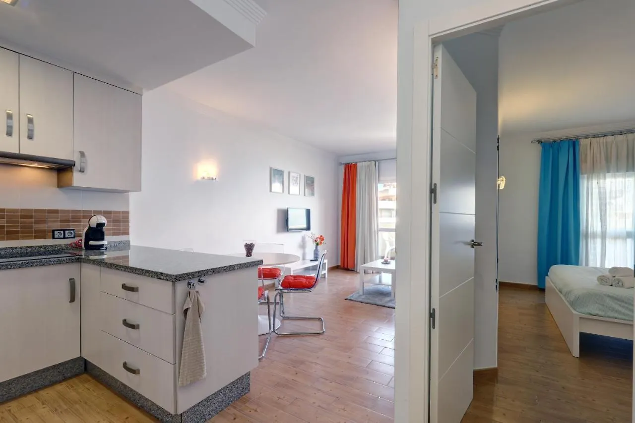 074 - Fabulous Sea View Apartment In Benal Beach Complex Benalmadena Spain
