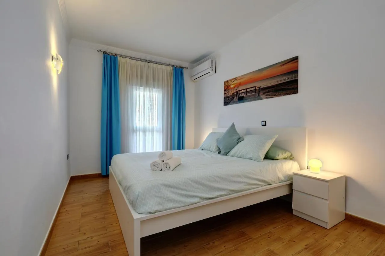 074 - Fabulous Sea View Apartment In Benal Beach Complex Benalmadena 0*,