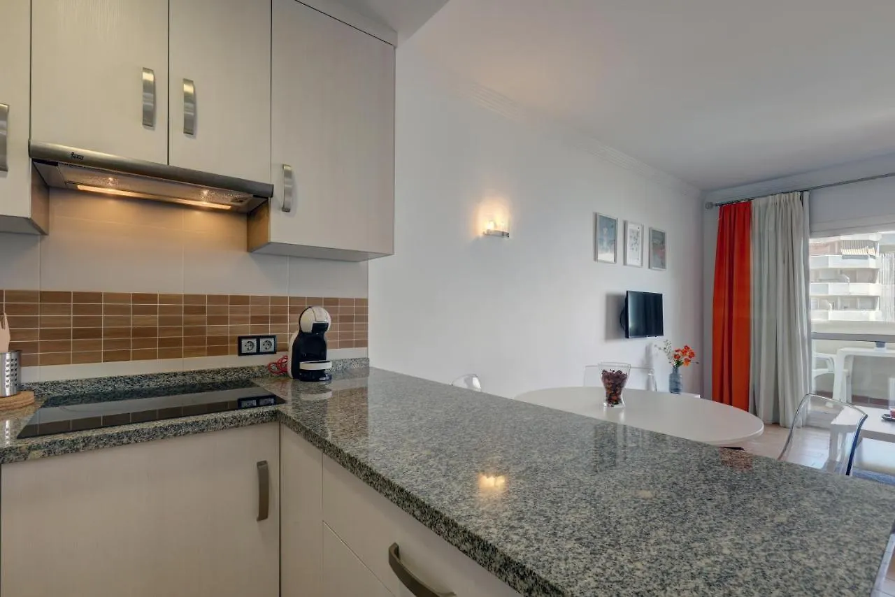 074 - Fabulous Sea View Apartment In Benal Beach Complex Benalmadena Spain