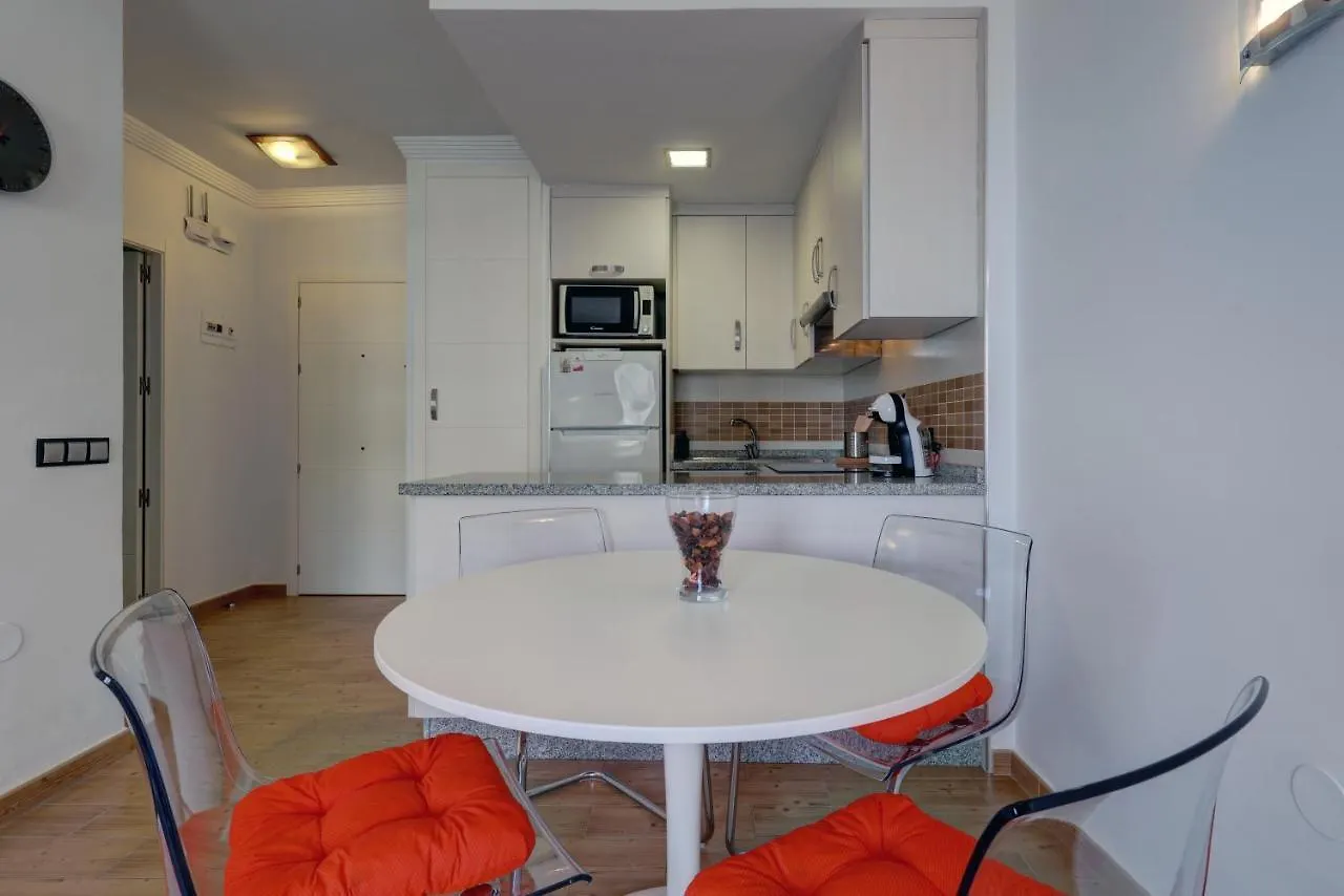 074 - Fabulous Sea View Apartment In Benal Beach Complex Benalmadena 0*,