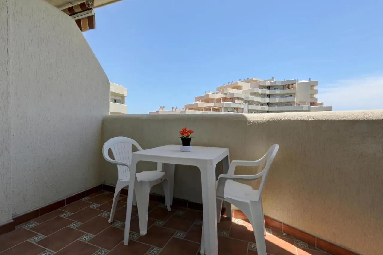 074 - Fabulous Sea View Apartment In Benal Beach Complex Benalmadena