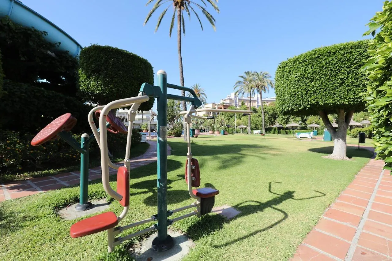 074 - Fabulous Sea View Apartment In Benal Beach Complex Benalmadena