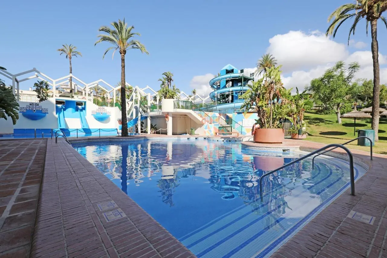 074 - Fabulous Sea View Apartment In Benal Beach Complex Benalmadena